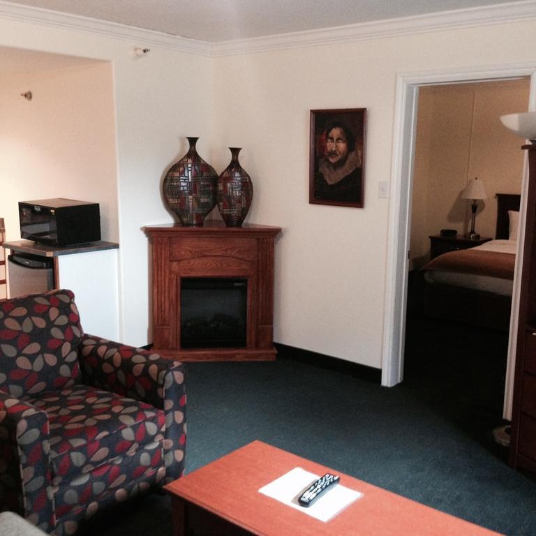 Ptarmigan Inn Hay River Pokój zdjęcie
