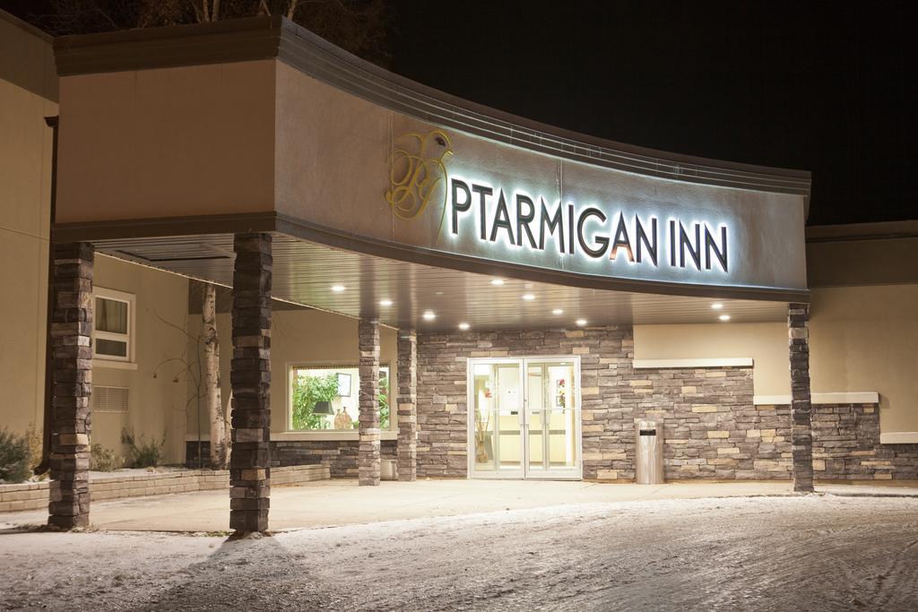 Ptarmigan Inn Hay River Zewnętrze zdjęcie