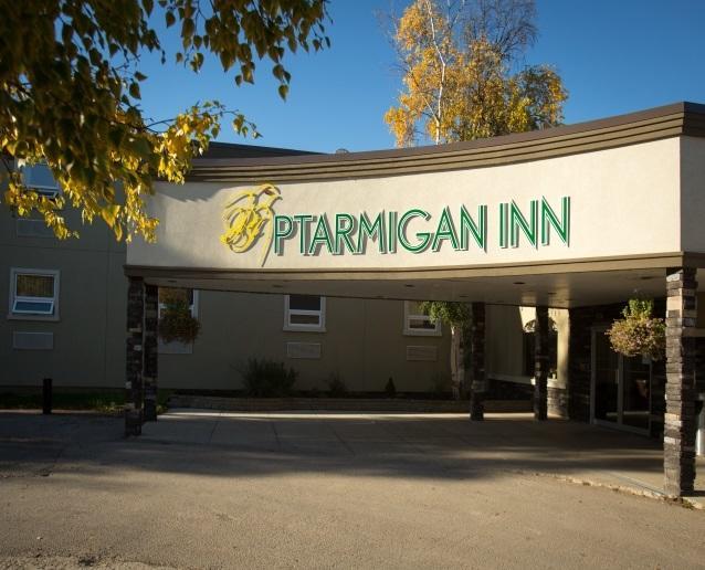 Ptarmigan Inn Hay River Zewnętrze zdjęcie